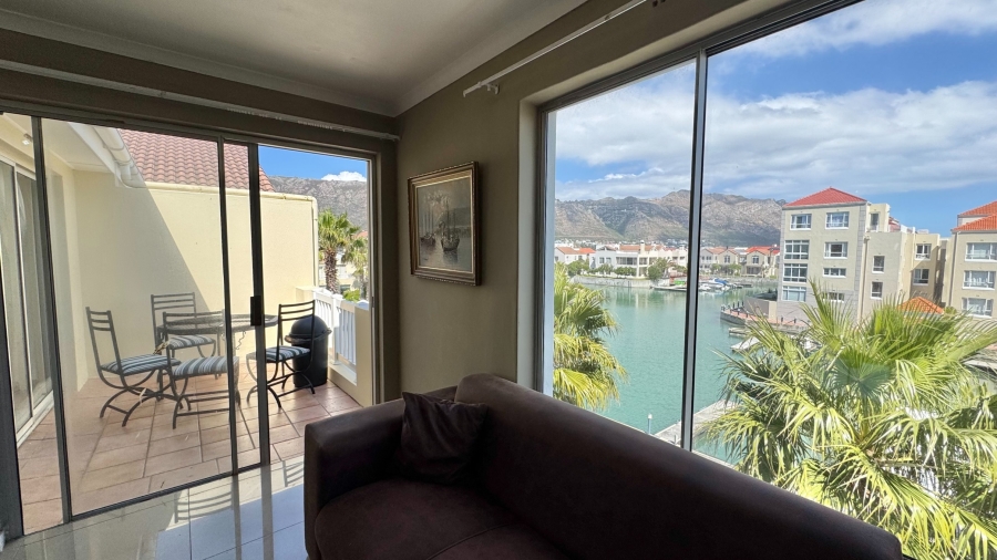 1 Bedroom Property for Sale in Harbour Island Western Cape